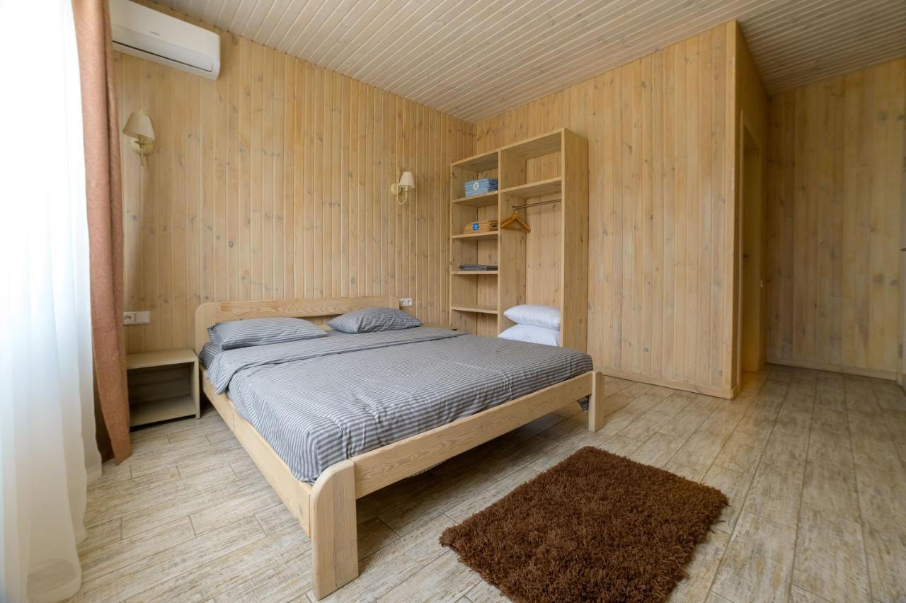 Prichal 80 Hotel Zatoka Esterno foto