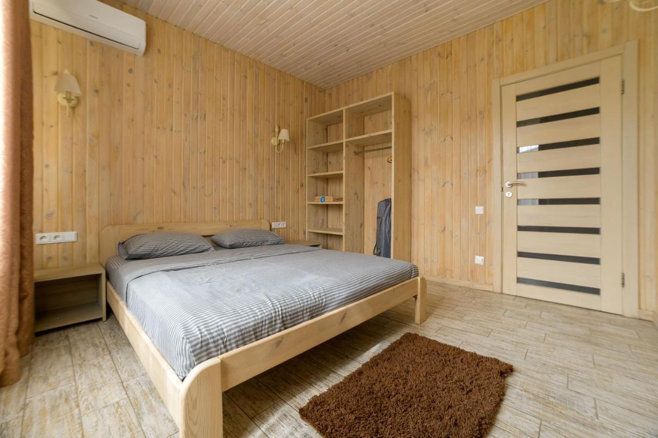 Prichal 80 Hotel Zatoka Esterno foto