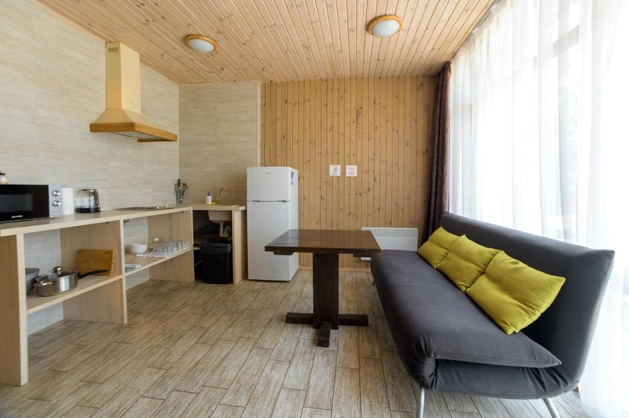 Prichal 80 Hotel Zatoka Esterno foto