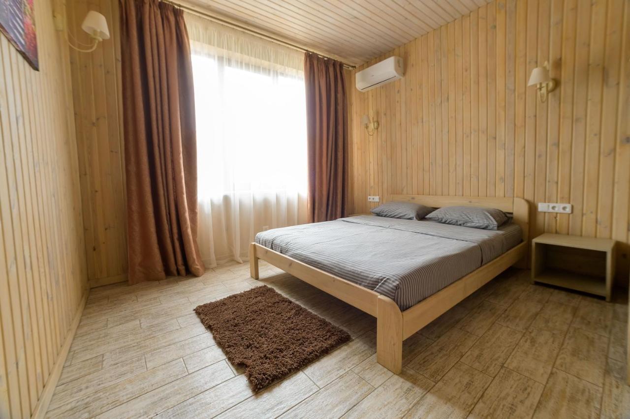 Prichal 80 Hotel Zatoka Esterno foto