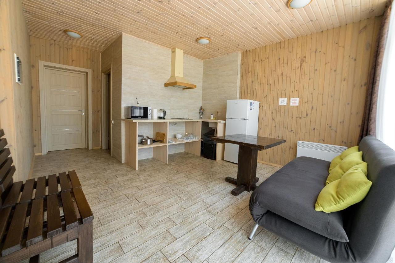 Prichal 80 Hotel Zatoka Esterno foto