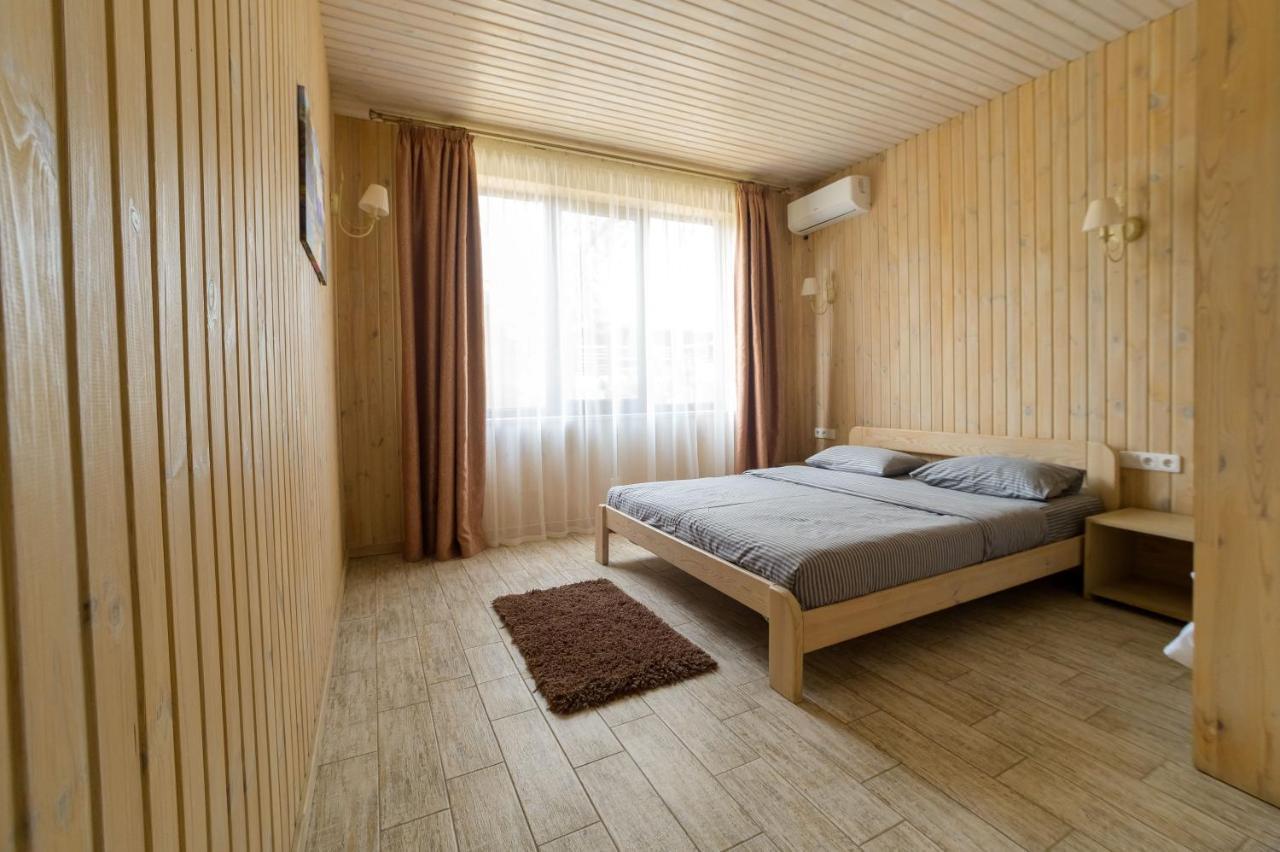 Prichal 80 Hotel Zatoka Esterno foto