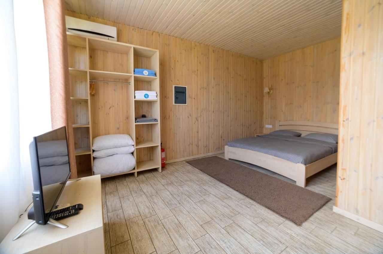 Prichal 80 Hotel Zatoka Esterno foto