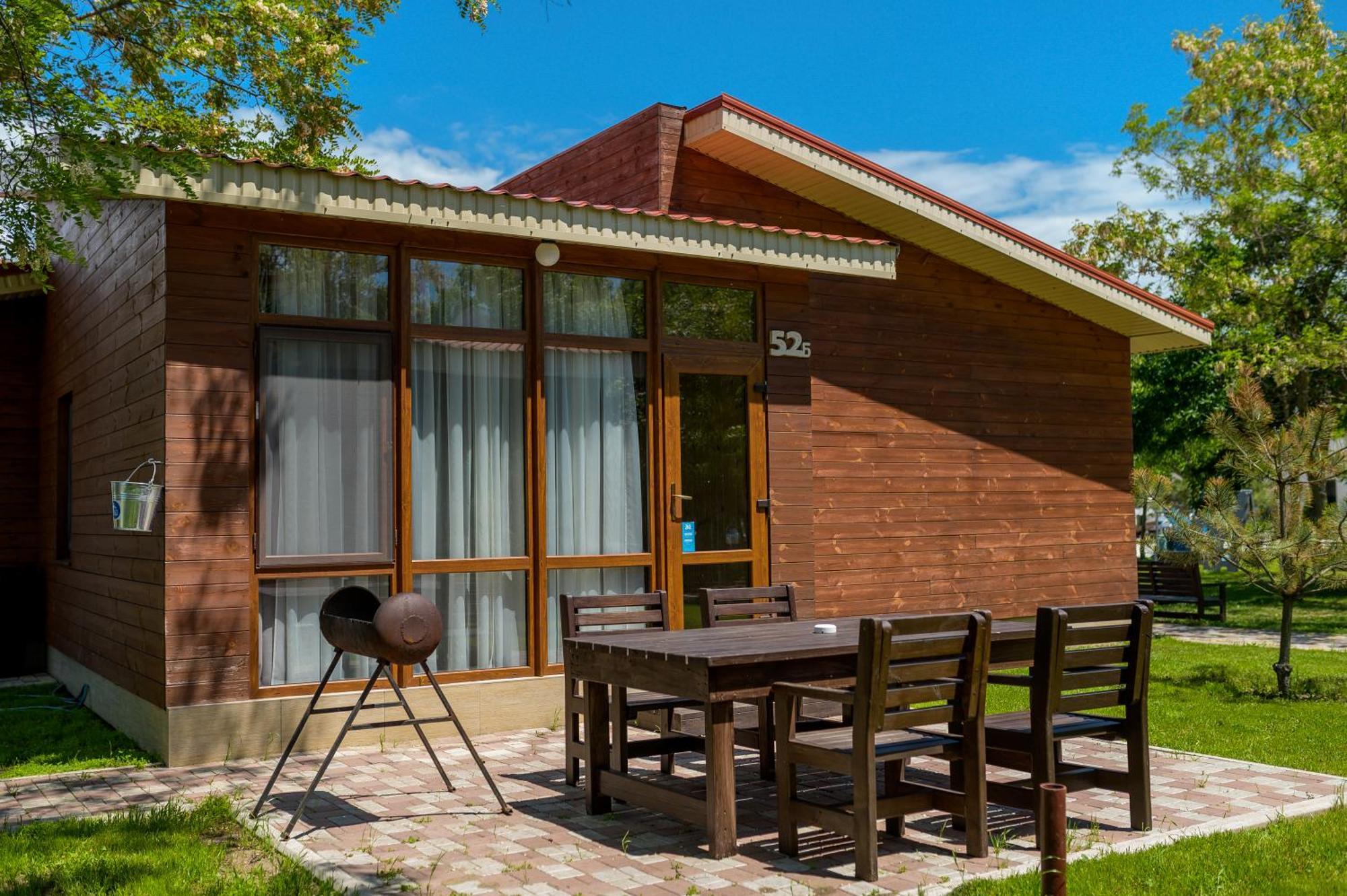 Prichal 80 Hotel Zatoka Esterno foto